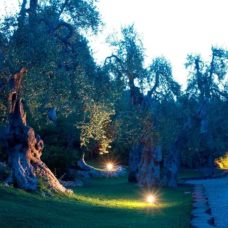 Masseria La Chiusa Delle Peschici