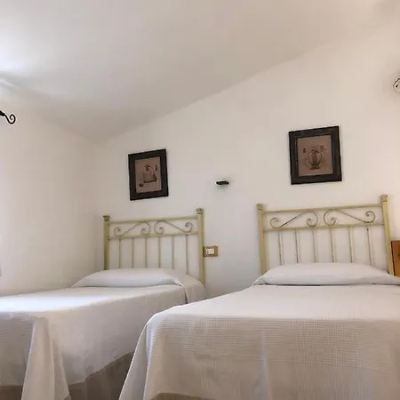 Masseria La Chiusa Delle Landhuis Peschici